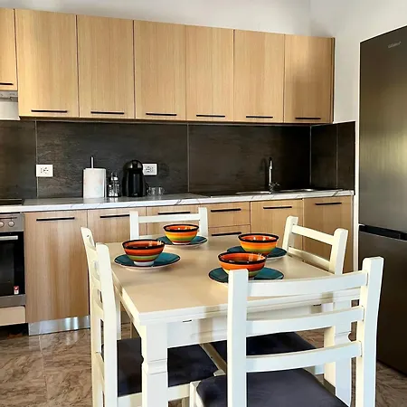 Vibrant & Oasis Apartment *