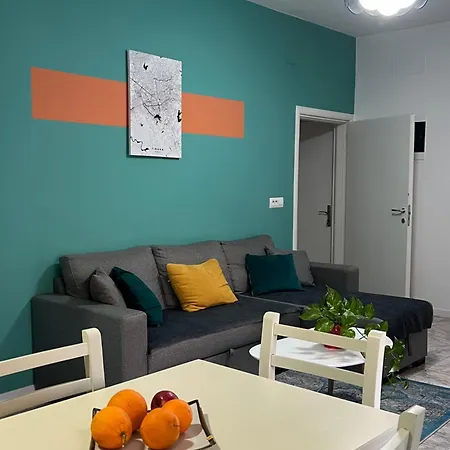 Vibrant & Oasis Апартаменты *